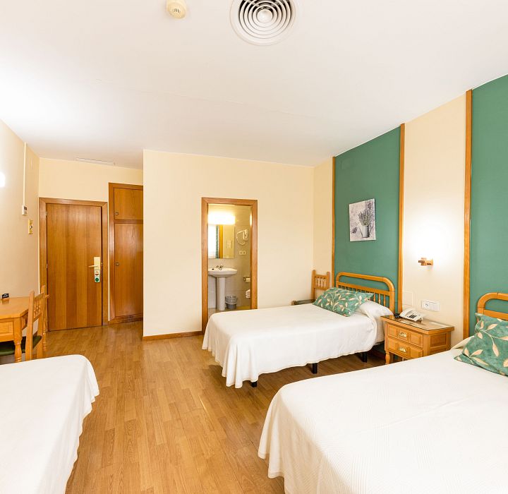 Habitación triple superior